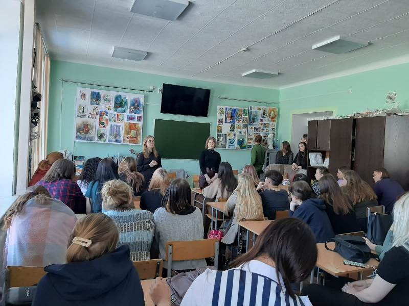 Форум-театр, «СПИД-зачет» и другие мероприятия прошли для студентов Барнаула, в рамках Всесибирского дня профилактики ВИЧ-инфекции