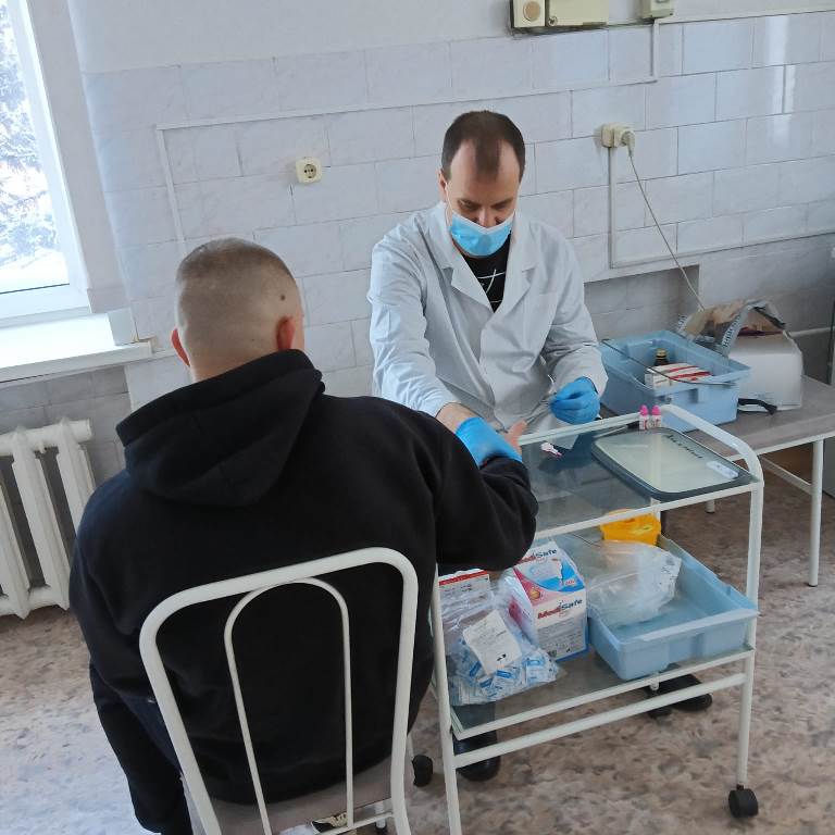 В Рубцовском индустриальном институте прошла акция по экспресс-тестированию на ВИЧ